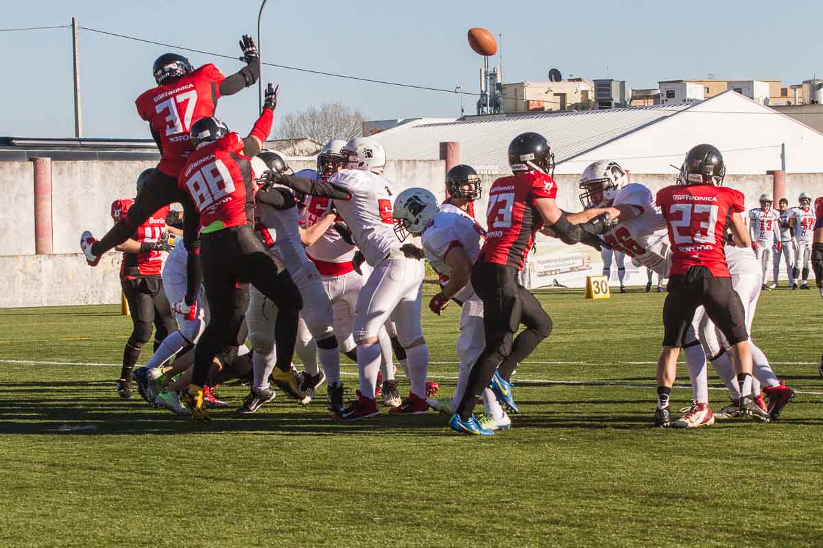 Battle For Playoffs Heats Up In Portugal - American Football International