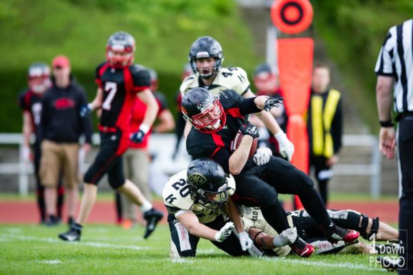 denmark-triangle-sollerod-2016-action-mikkel-bo-rasmussen-1st-down-photo-2