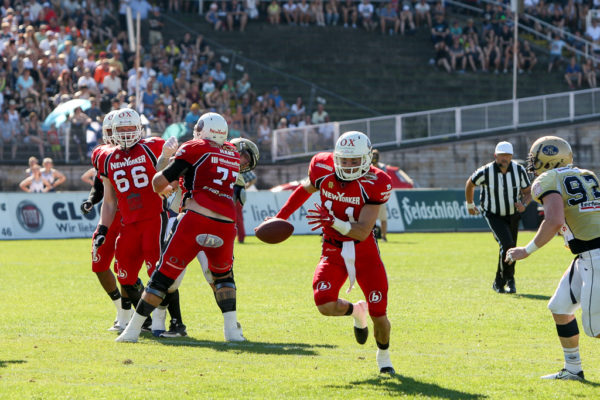 27.08.2016, New Yorker Lions @ Dresden Monarchs, #11 Casey Therriault, (c) Karsten Reißner