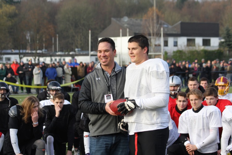 afi-troisdorf-day-2-scrimmage-3-moritz-rohrschneiderbill-tucker