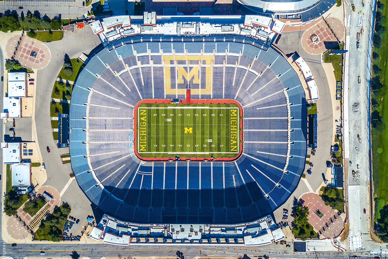 A look at the 6 biggest American football stadiums