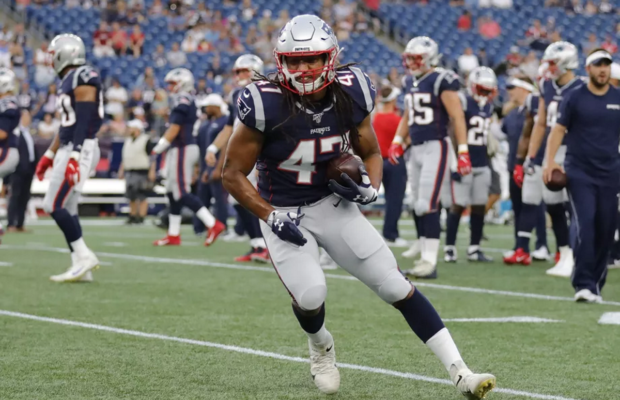 New England Patriots Promote German Rb Jakob Johnson To 53 Man Roster