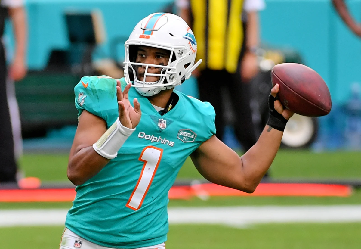 Tua Tagovailoa Update: Miami Dolphins Not Ruling Out QB1's Return for  Playoff Game