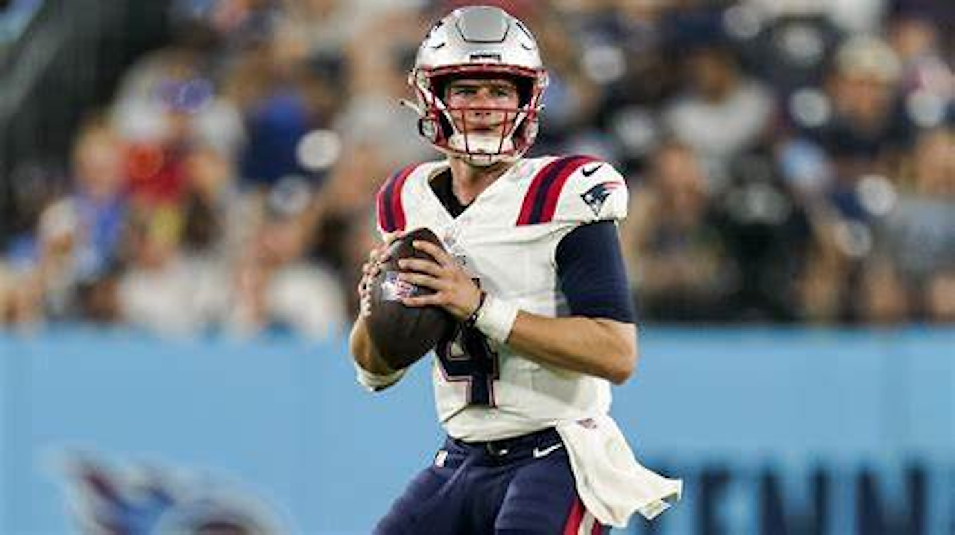 Patriots waive backup QBs Bailey Zappe, Malik Cunningham in surprising  cutdown day cuts